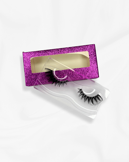 FALSE EYELASHES