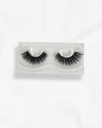 FALSE EYELASHES
