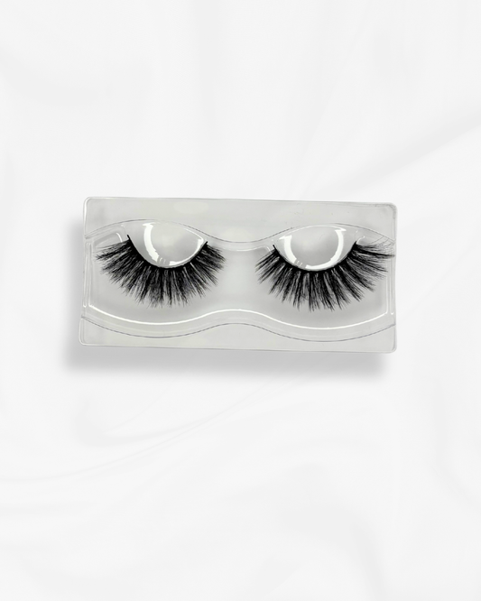 FALSE EYELASHES